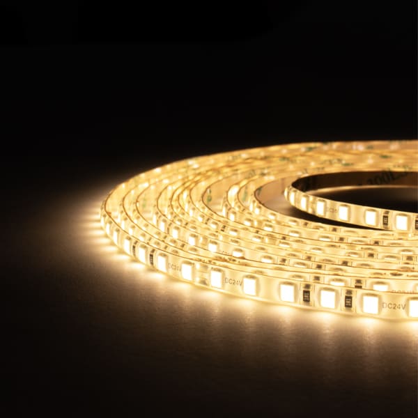 bandeau LED 2835 5mm allumé